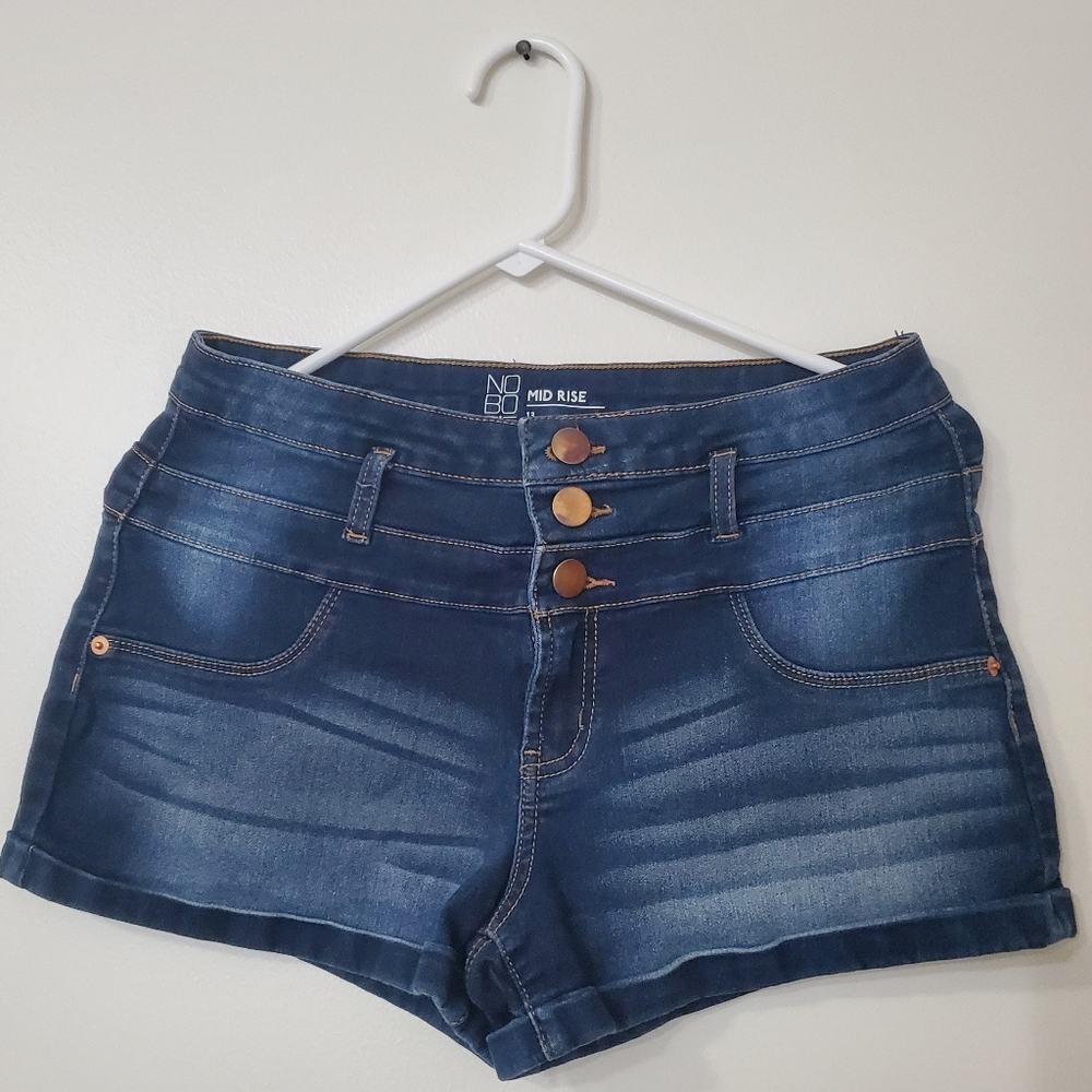 Size 13 No Boundaries Jean Shorts